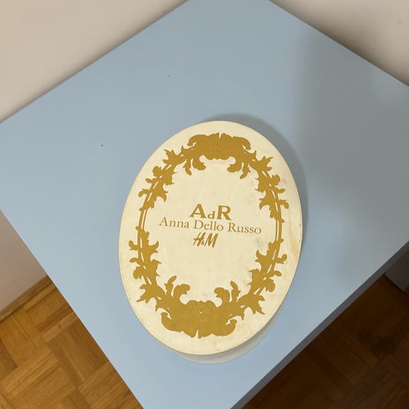 Anna Dello Russo x HM Necklace - Picture 2 of 3